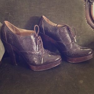 MICHAEL KORS Brown Oxford Leather Booties